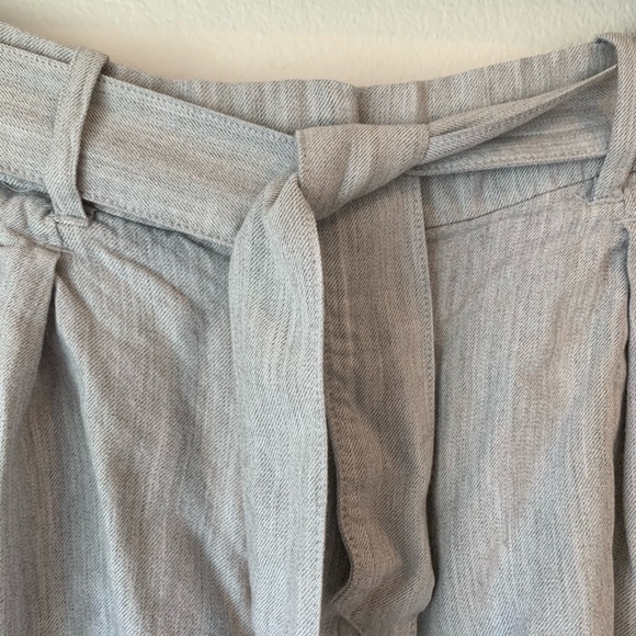 🌸3/$10 Talula Flowy Belted Shorts (Size 00) - Picture 6 of 7